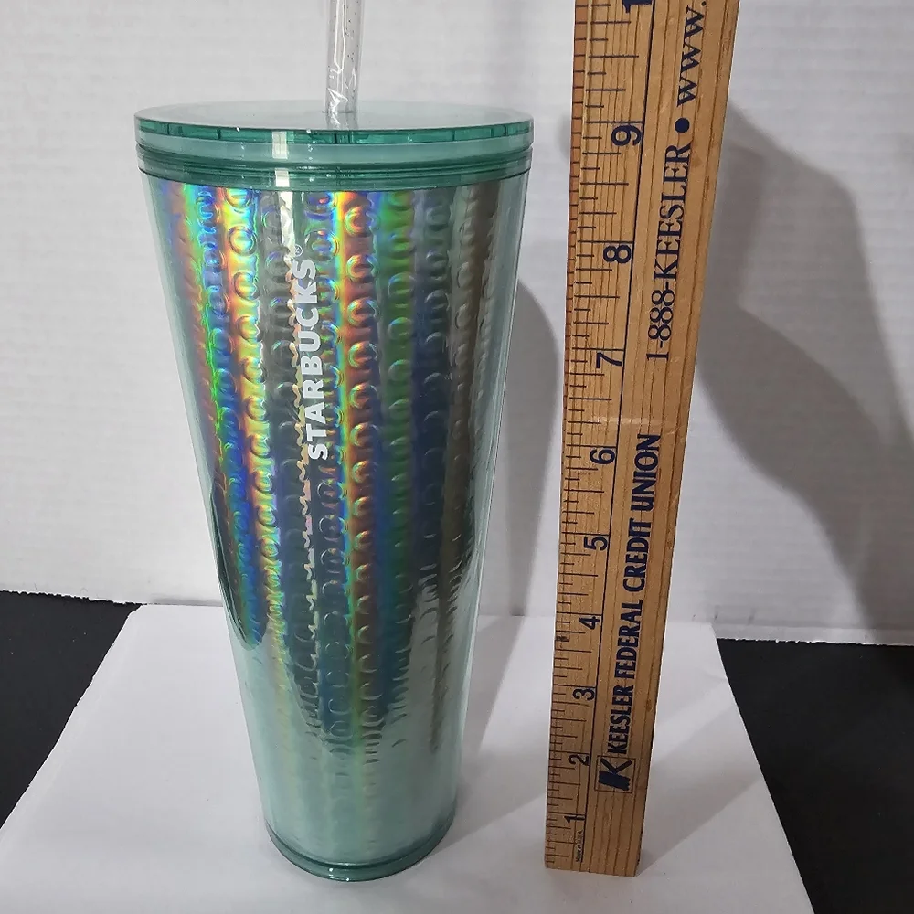 Starbucks Tumbler 24oz Venti Irridecent Bubble Limited Edition Christmas NWT 😋